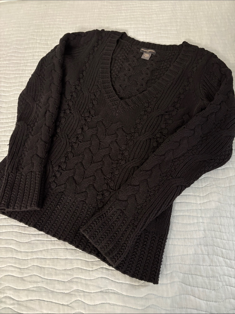 Banana Republic Black Cable Knit V-Neck Women's Sweater Chunky 60% Cotton Medium